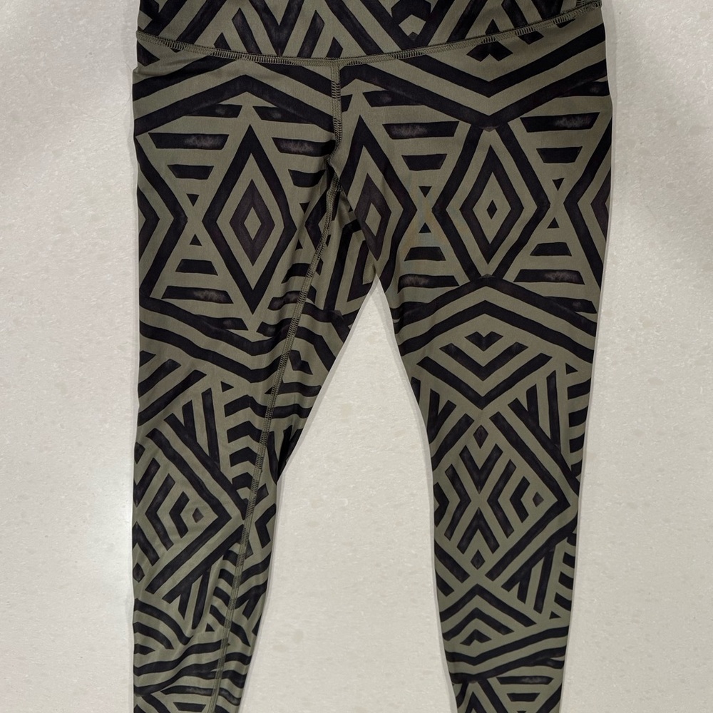 Lululemon Athletica Chevron Pattern Leggings - Black and Olive